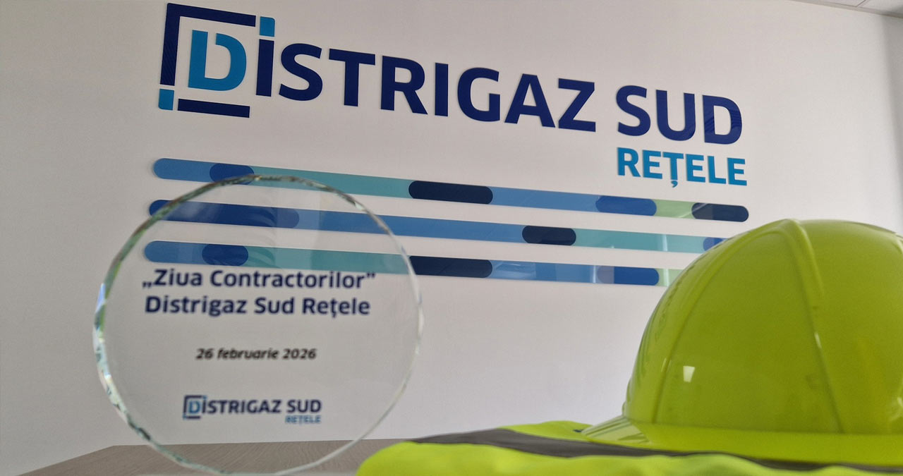 Contact Distrigaz Sud Rețele: Telefon urgențe, deranjamente, miros de gaze și avarii 1 Echipaj de intervenție Distrigaz Sud Rețele la o avarie și contor de gaze